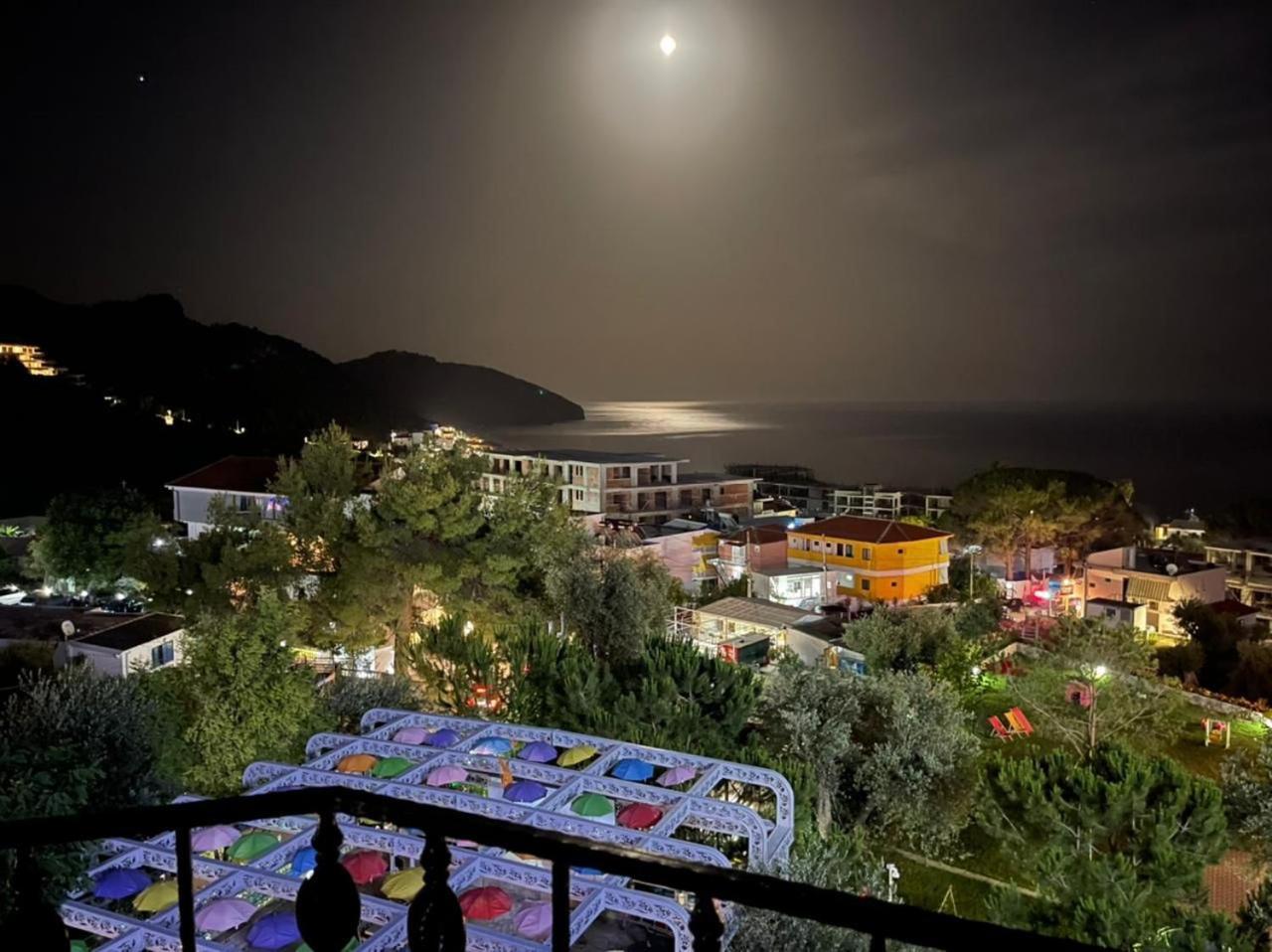 Exclusive Greccia Inn Dhërmi Exteriér fotografie