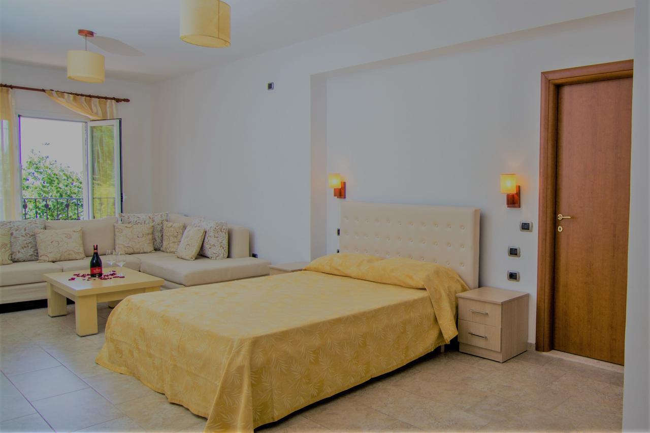 Exclusive Greccia Inn Dhërmi Exteriér fotografie