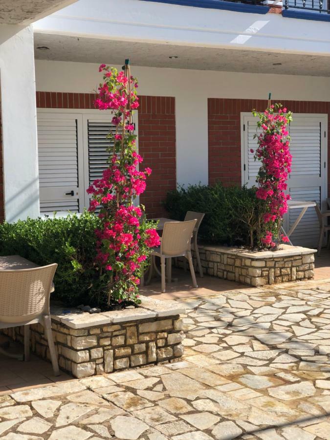 Exclusive Greccia Inn Dhërmi Exteriér fotografie